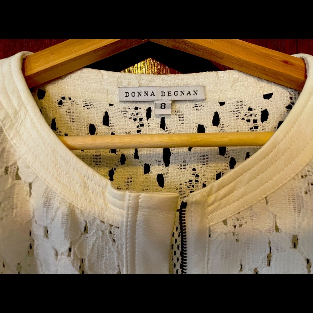 Donna Degnan long-sleeved zip top